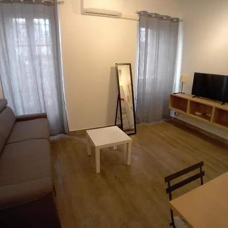 11 Rue Vauban アンティーブ