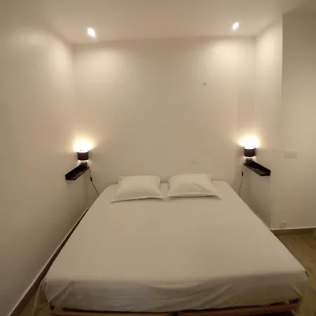 Apartment 11 Rue Vauban *